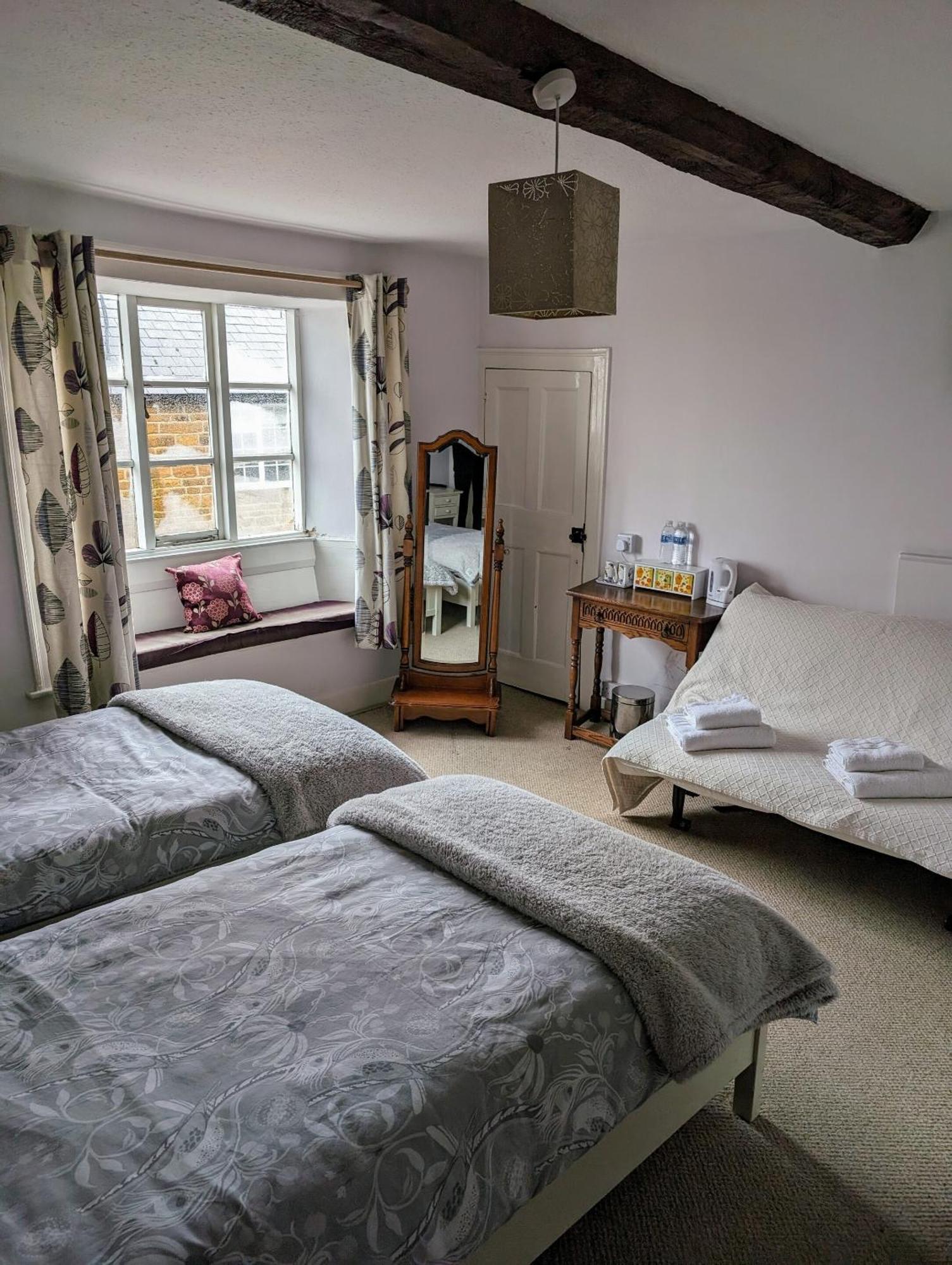 Bartholomew Arms Bed & Breakfast Maidford Exterior photo