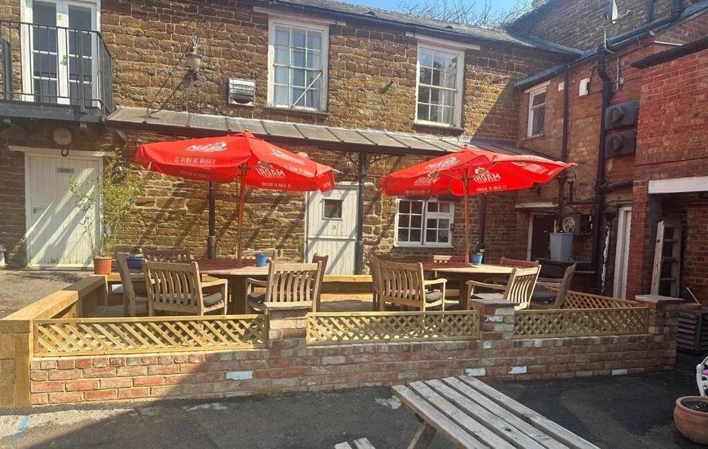 Bartholomew Arms Bed & Breakfast Maidford Exterior photo