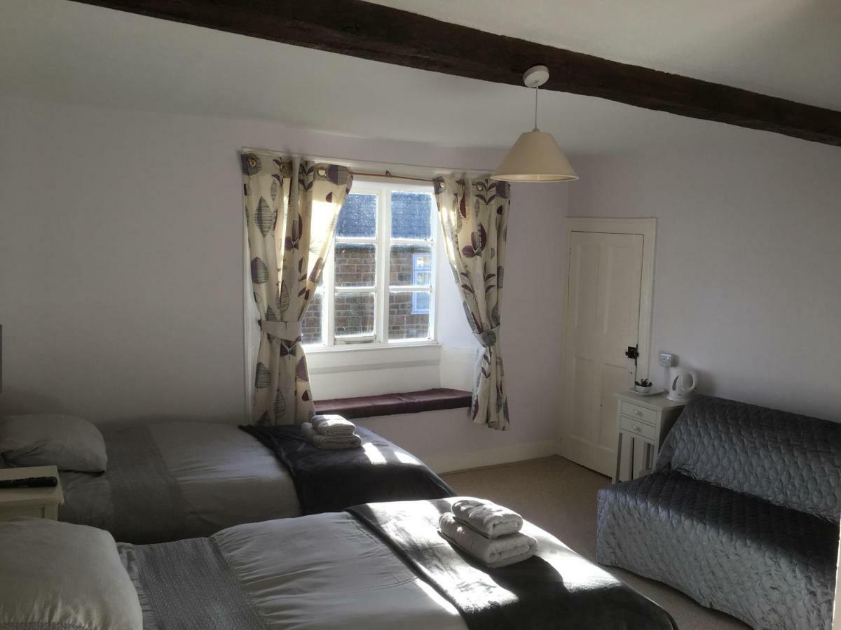 Bartholomew Arms Bed & Breakfast Maidford Exterior photo