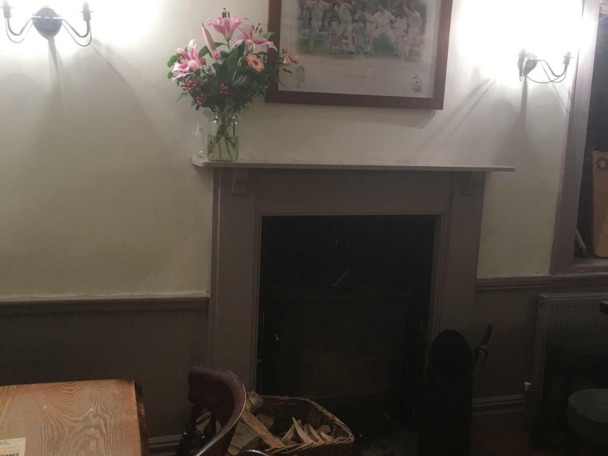 Bartholomew Arms Bed & Breakfast Maidford Exterior photo